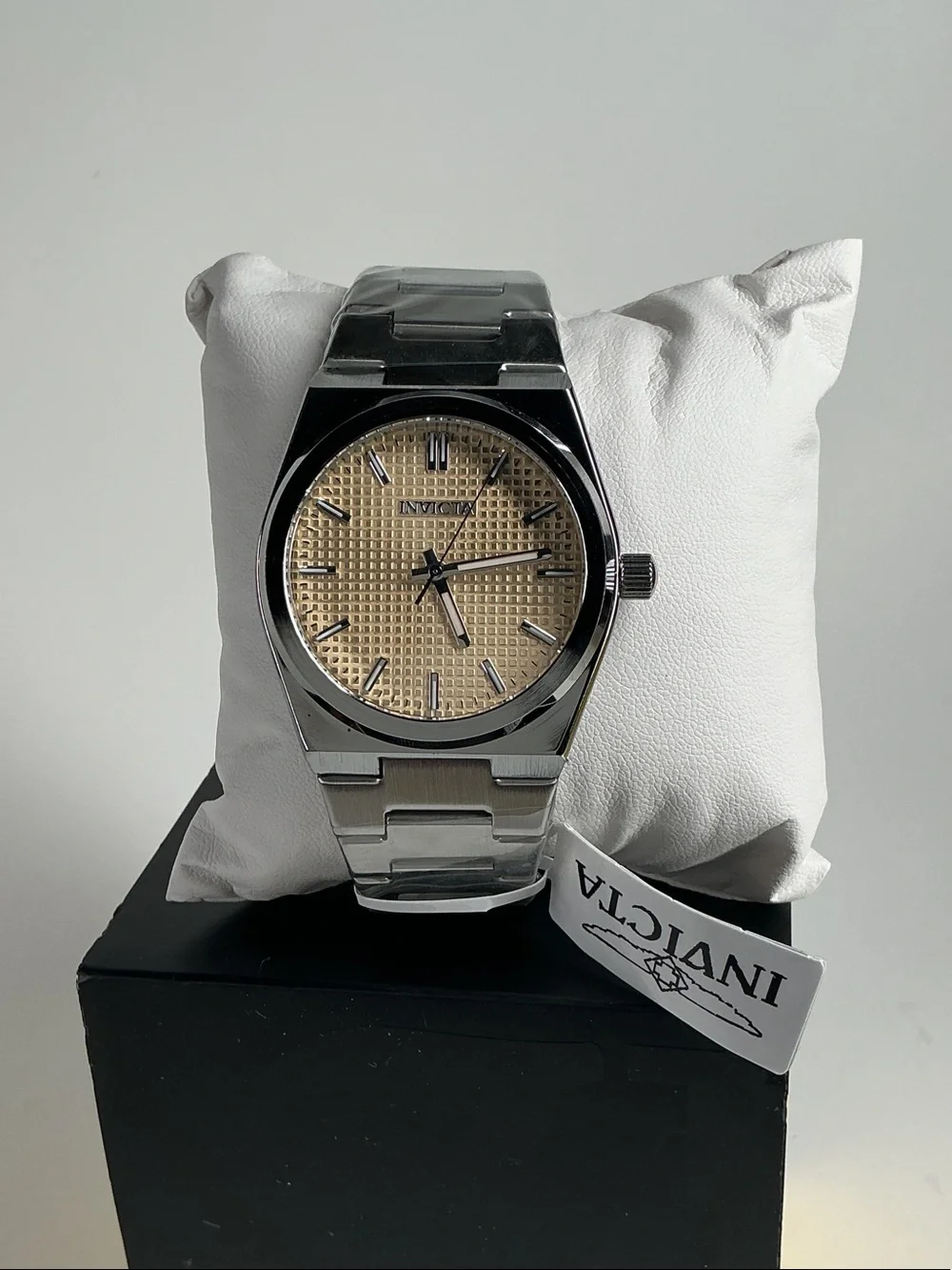 Invicta Celestial Men’s Watch 40mm Steel Cream Dial New with Box 69404